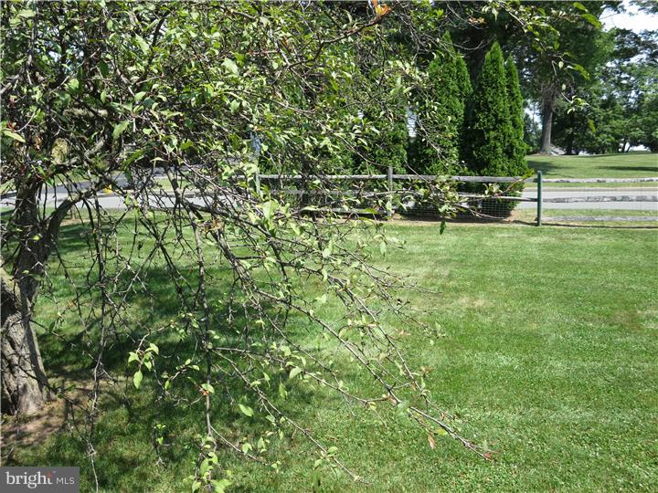 66 Rockland Road Ewing, NJ 08638 - Photo 22 of 23 Exterior Side