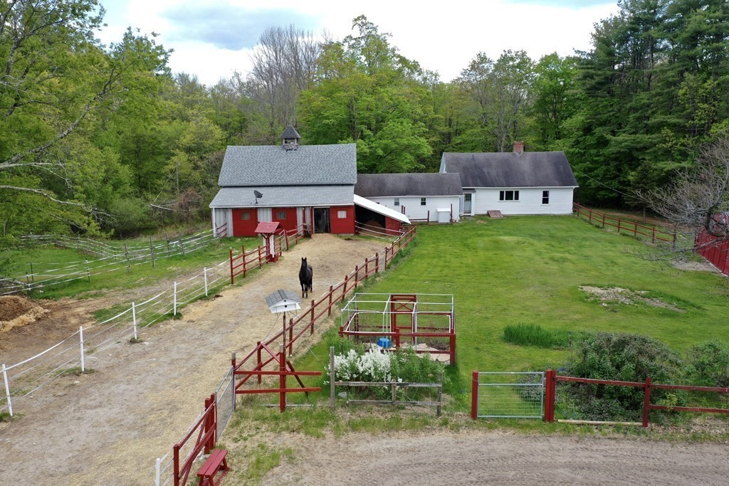 146 Montague Road Wendell, MA 01379 - Photo 3 of 38 Gallery Image 3