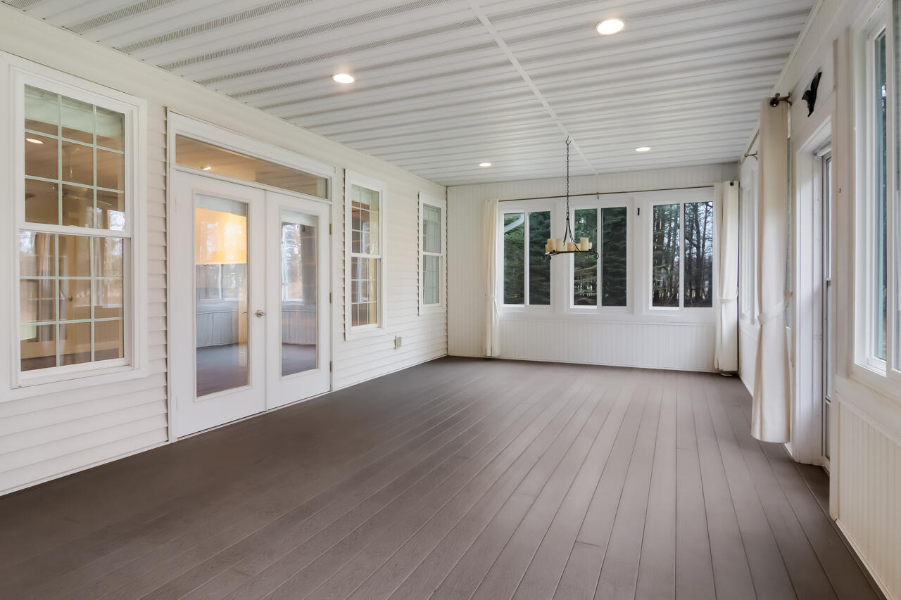 1288 Lipp Farm Road Benzonia, MI 49616 - Photo 38 of 63 39-Scene-39