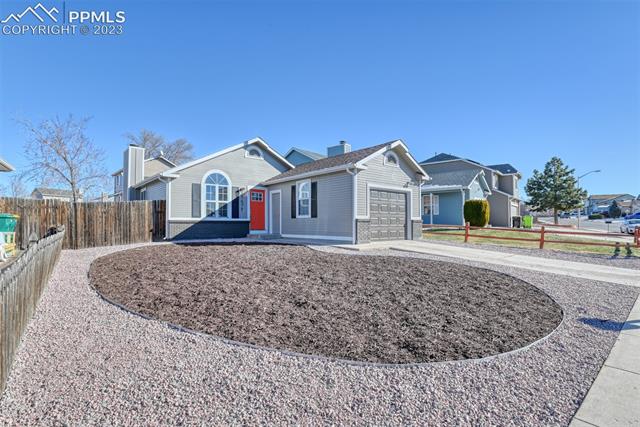 1475 Ride Lane Colorado Springs, CO 80916 - Photo 4 of 38