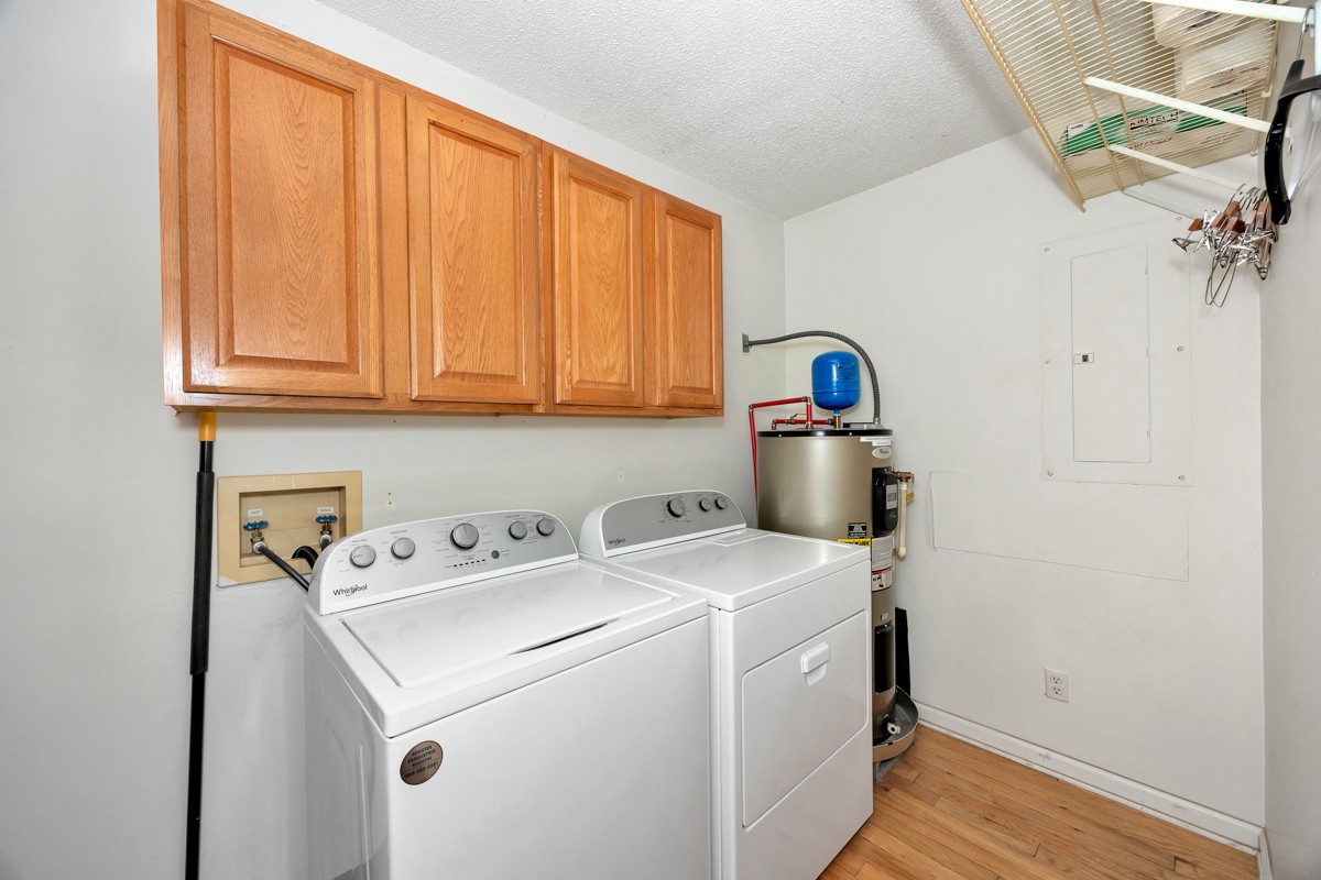 81 Slaughter Pen Road Ardmore, TN 38449 - Photo 19 of 63 a utility room with dryer and washer
