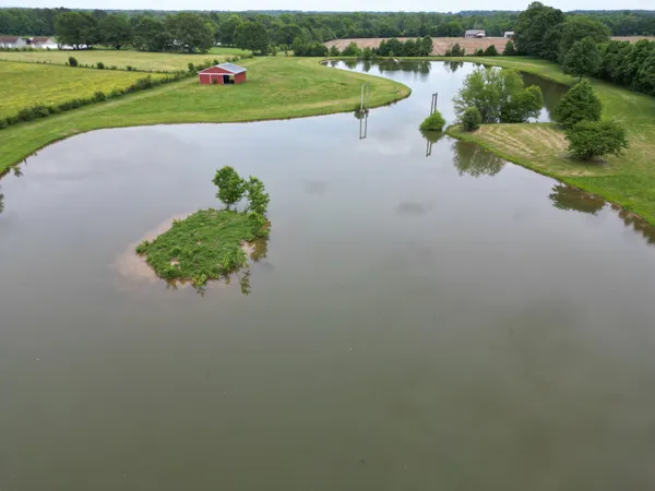 $699,000 | 81 Slaughter Pen Road, Ardmore, TN 38449