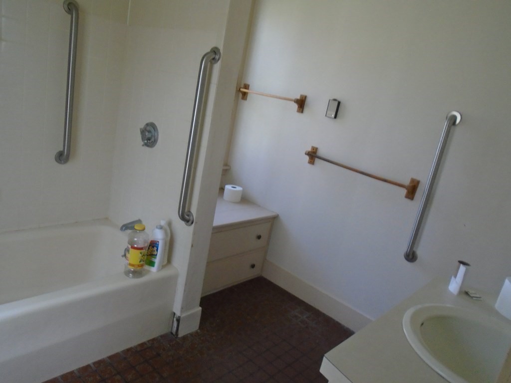 76 Old Upton Road Grafton, MA 01519 - Photo 16 of 21 Gallery Image 16