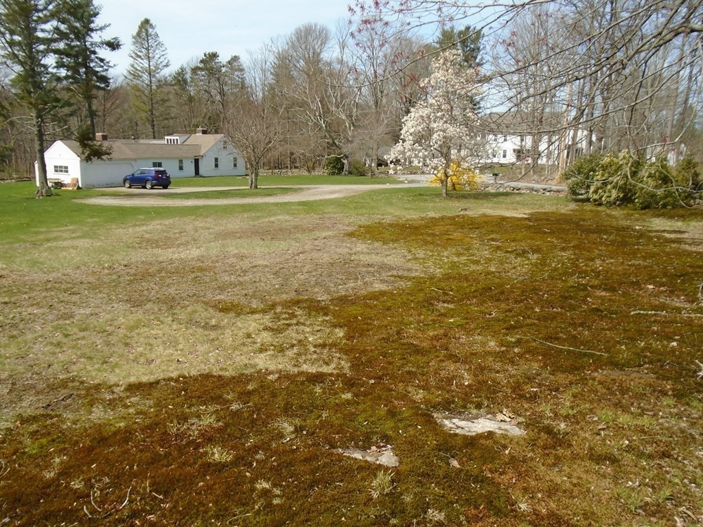 76 Old Upton Road Grafton, MA 01519 - Photo 7 of 21 Gallery Image 7