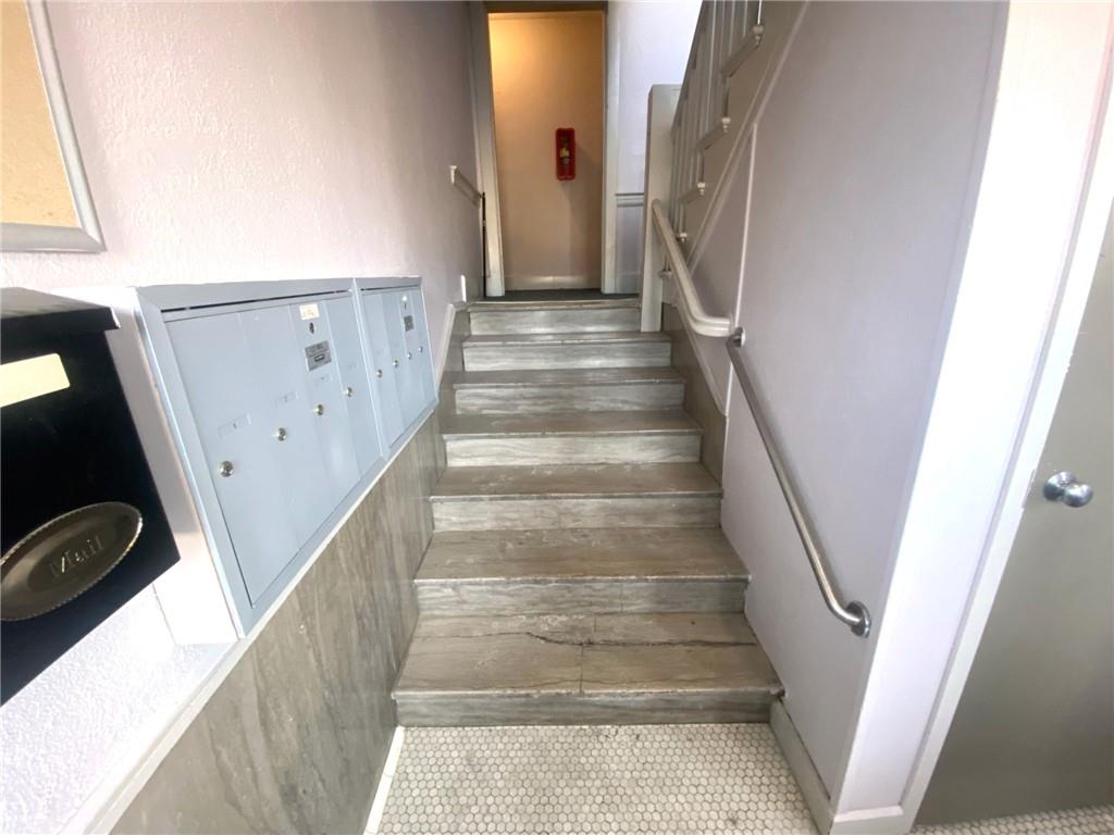 716 Faraon Street St. Joseph, MO 64501 - Photo 4 of 25