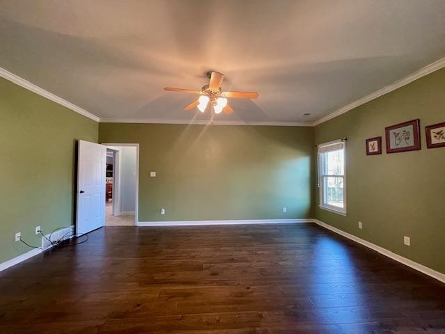 8028 Old Brownsville Road Bartlett, TN 38002 - Photo 14 of 35 a view of a livingroom with wooden floor and a ceiling fan