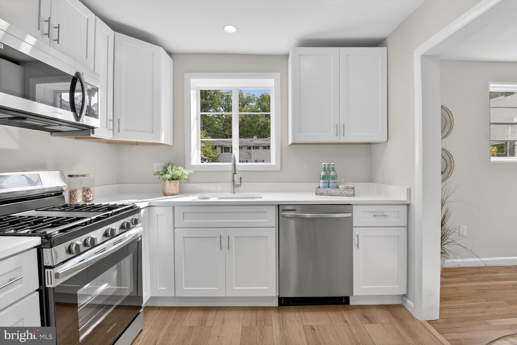 5363 Pooks Hill Road Bethesda, MD 20814 - Photo 13 of 25