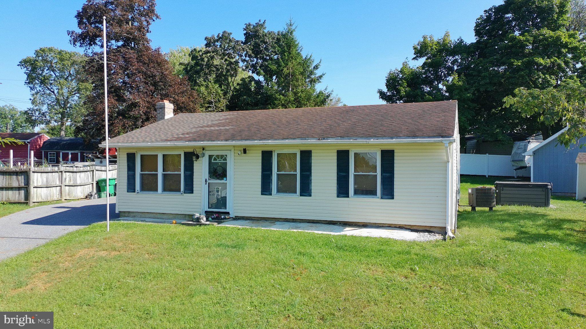 392 Westview Road Fayetteville, PA 17222 - Photo 1 of 1 Gallery Image 1