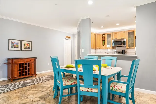 $285,000 | 5020 Fairways Circle, Unit J101, Vero Beach, FL 32967