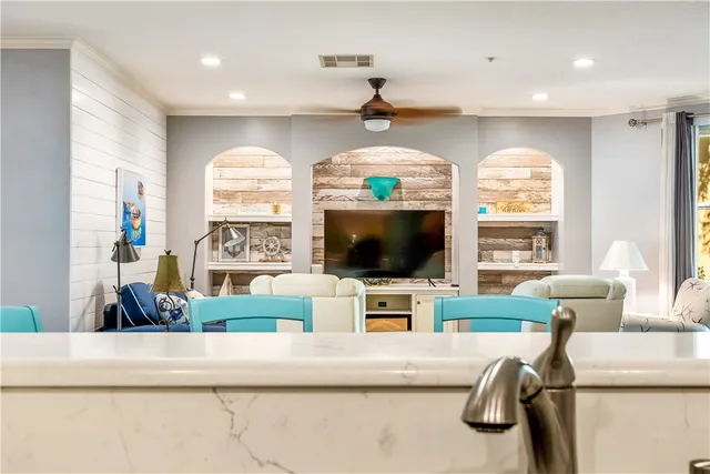 $285,000 | 5020 Fairways Circle, Unit J101, Vero Beach, FL 32967