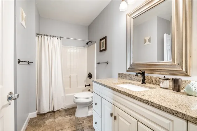 $285,000 | 5020 Fairways Circle, Unit J101, Vero Beach, FL 32967