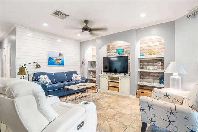 $285,000 | 5020 Fairways Circle, Unit J101, Vero Beach, FL 32967