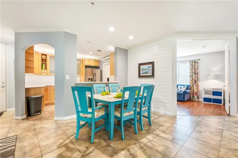 $275,000 | 5020 Fairways Circle, Unit J101, Vero Beach, FL 32967