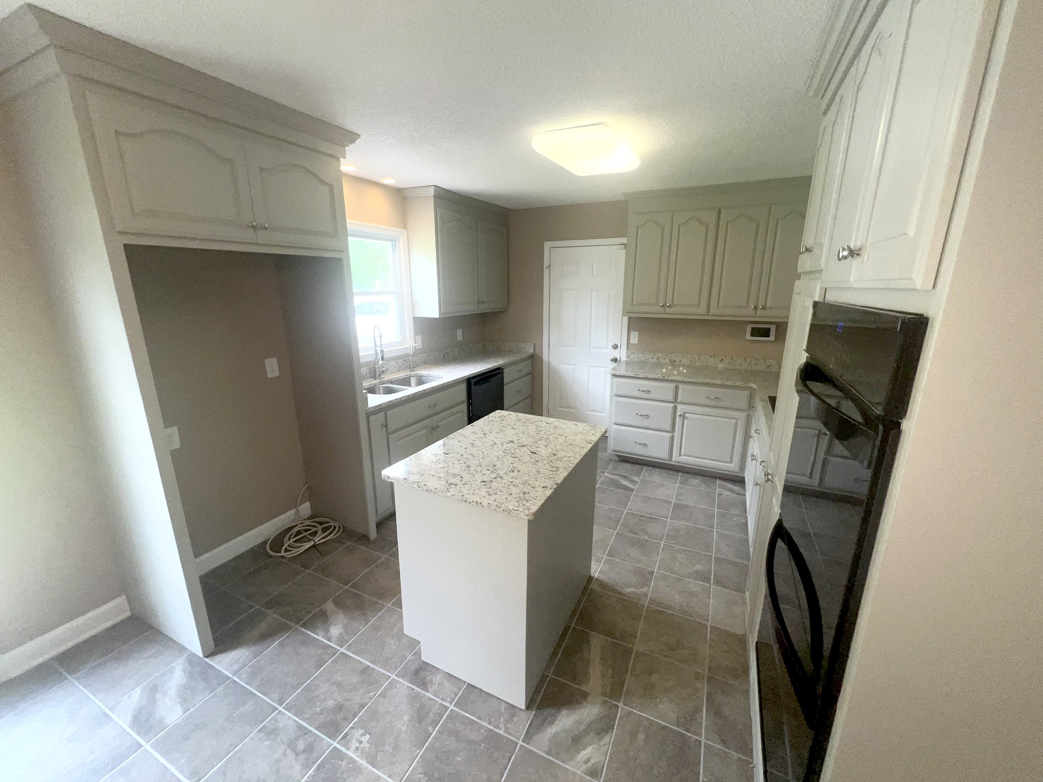811 Rucker Lane Murfreesboro, TN 37128 - Photo 1 of 24 Gallery Image 1