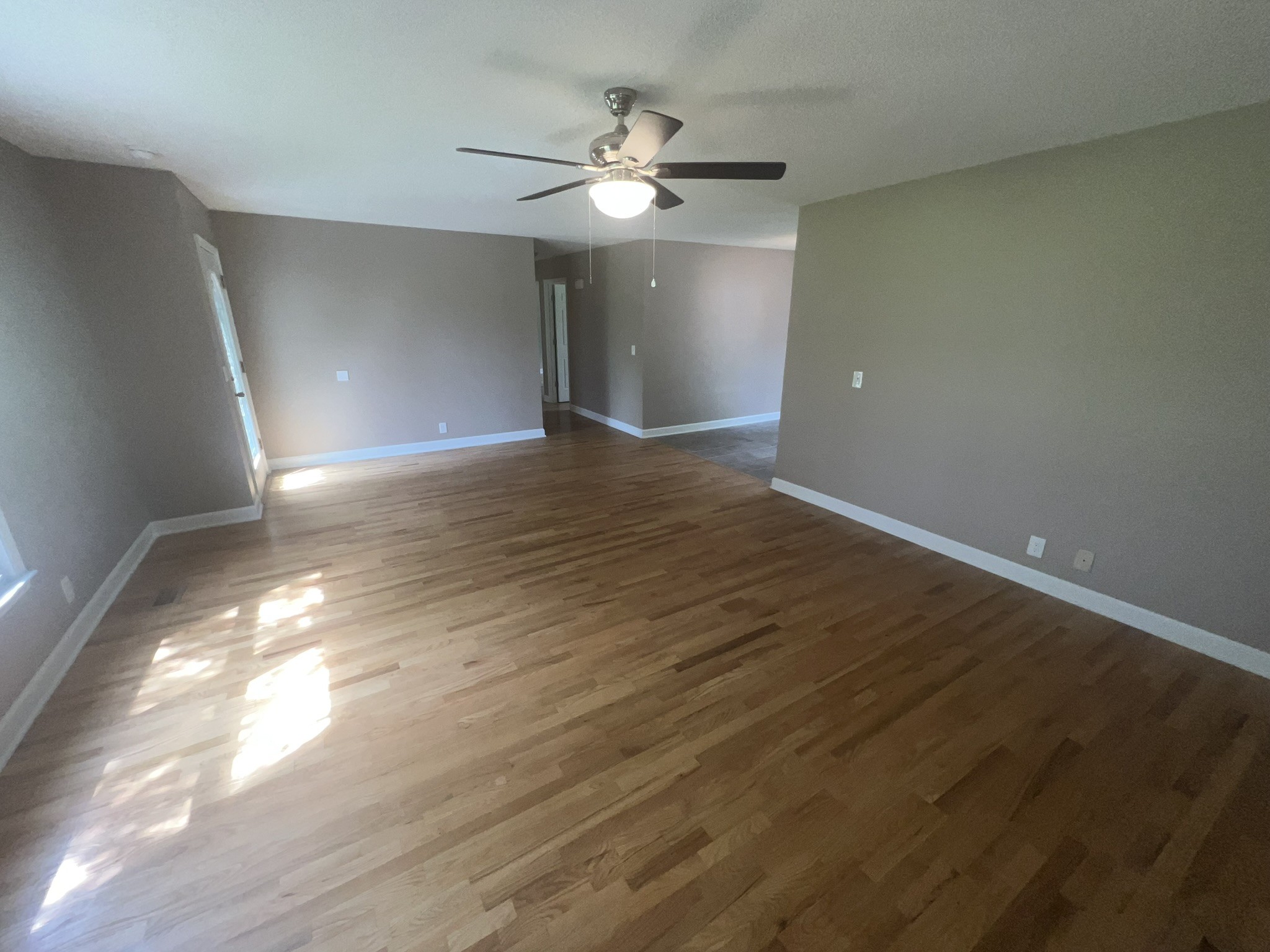 811 Rucker Lane Murfreesboro, TN 37128 - Photo 10 of 24 Gallery Image 10