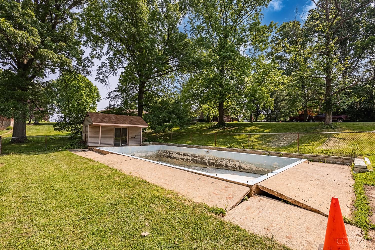 5046 Race Road Cincinnati, OH 45211 - Photo 45 of 56