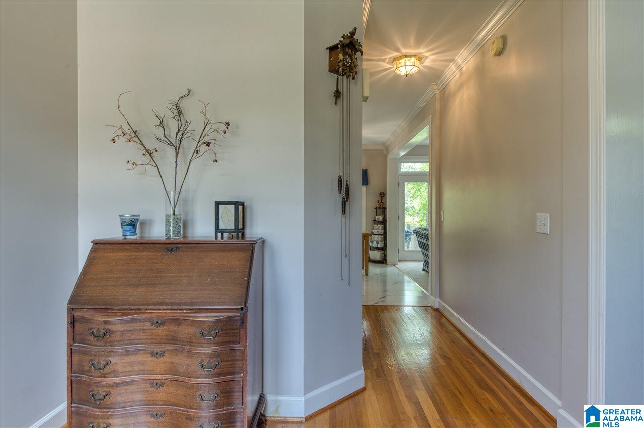 1156 Eagle Park Road Birmingham, AL 35242 - Photo 3 of 45 Gallery Image 3