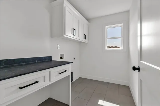 $578,900 | 2004 Owen Drive, Pleasant Hill, MO 64080