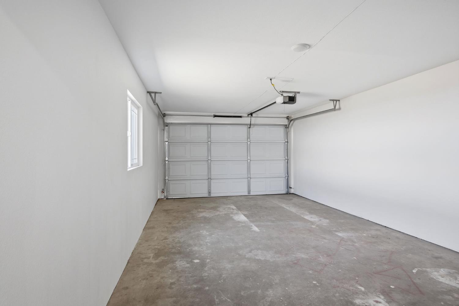341 2nd Street Livingston, CA 95334 - Photo 12 of 19