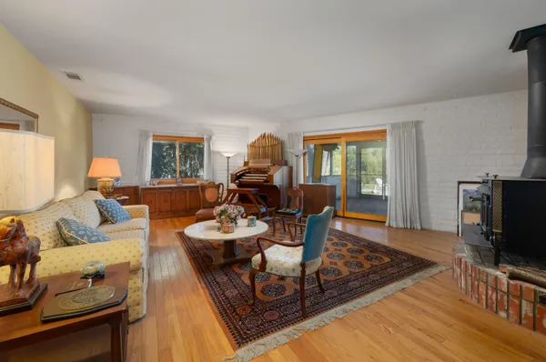 $3,795,000 | 2110 Mora Avenue, Santa Ynez, CA 93460