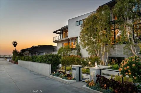 $14,850,000 | 41 21st Street, Hermosa Beach, CA 90254