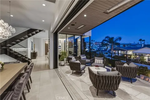 $14,850,000 | 41 21st Street, Hermosa Beach, CA 90254