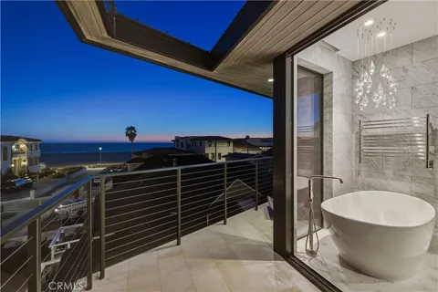 $14,850,000 | 41 21st Street, Hermosa Beach, CA 90254