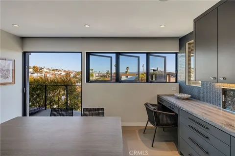 $14,850,000 | 41 21st Street, Hermosa Beach, CA 90254