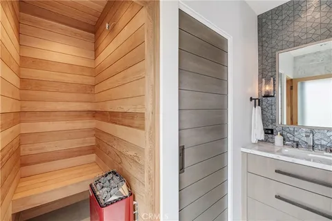 $14,850,000 | 41 21st Street, Hermosa Beach, CA 90254