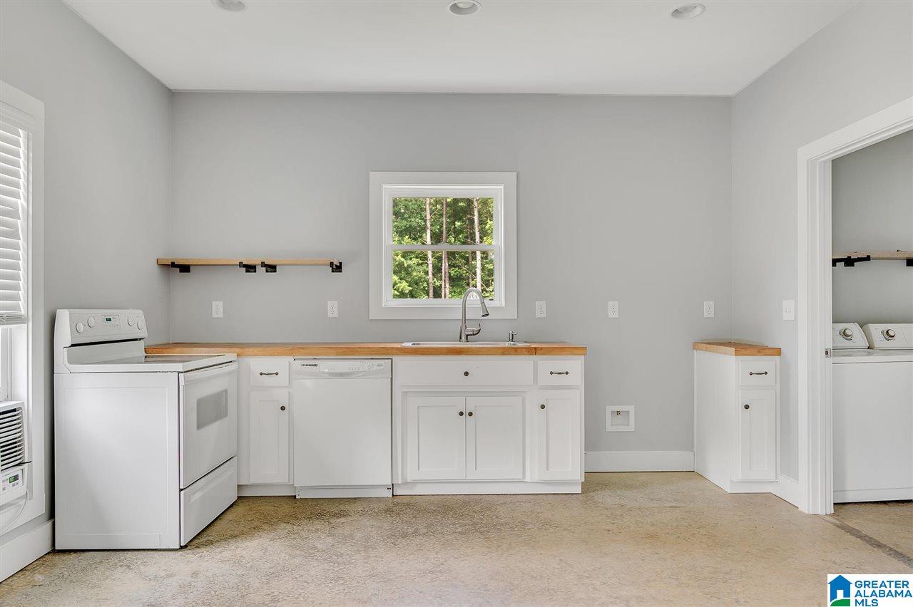 3851 Humber Road Dora, AL 35062 - Photo 12 of 35