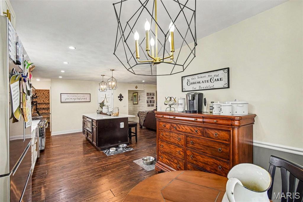 4706 Butler Hill Road St. Louis, MO 63128 - Photo 12 of 34