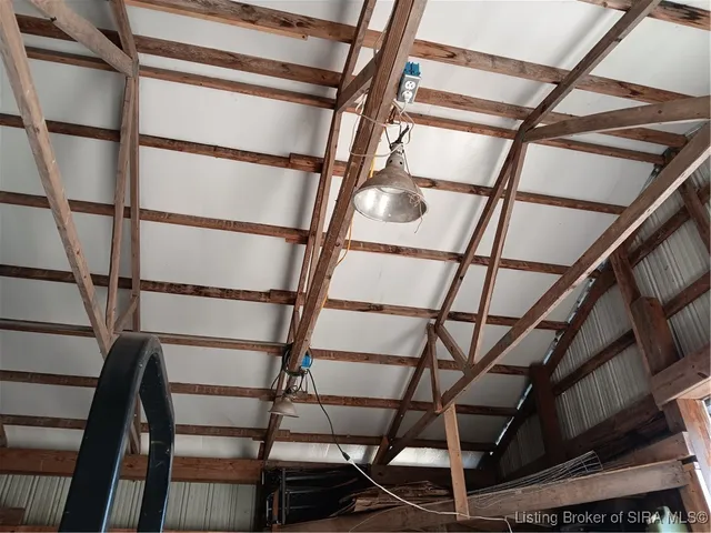 $325,000 | 4616 East Farabee Road, Salem, IN 47167