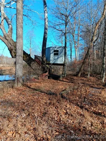 $325,000 | 4616 East Farabee Road, Salem, IN 47167