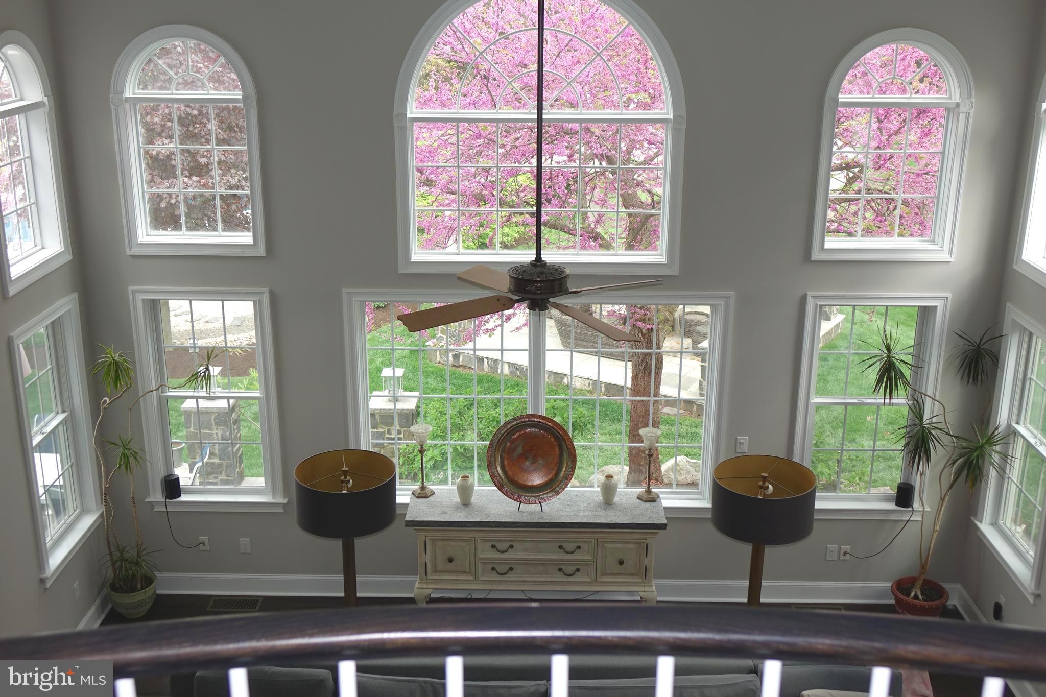 2569 Cold Spring Road Lansdale, PA 19446 - Photo 8 of 77 Living Room