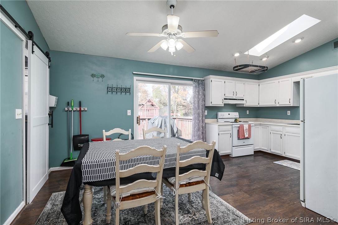 2321 Blue Lick Road Henryville, IN 47126 - Photo 10 of 30