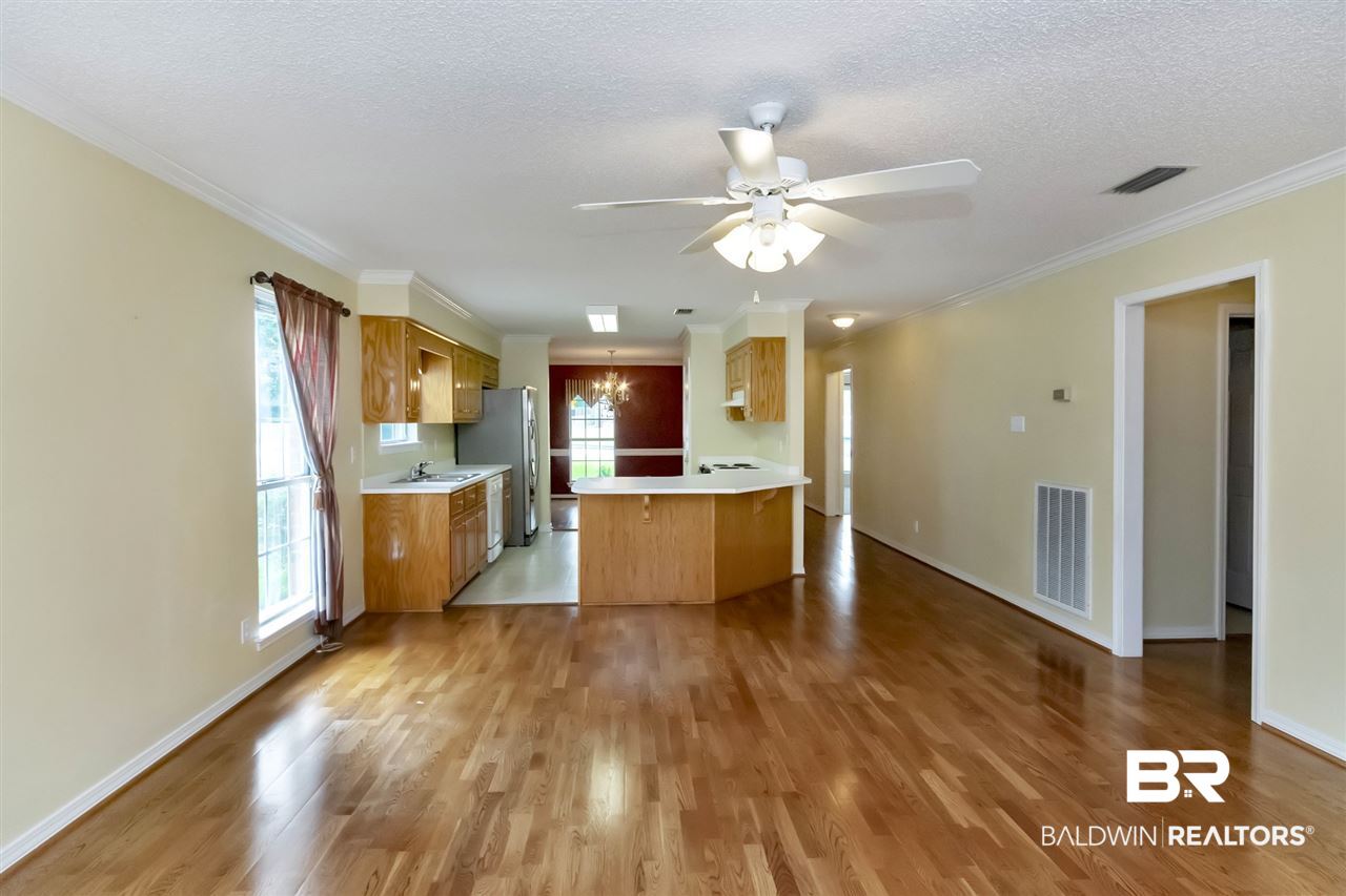 850 Louise Avenue Mobile, AL 36609 - Photo 19 of 38