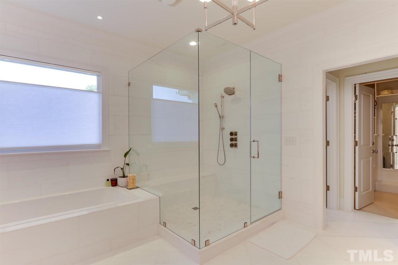 3300 Darien Drive Raleigh, NC 27607 - Photo 12 of 25