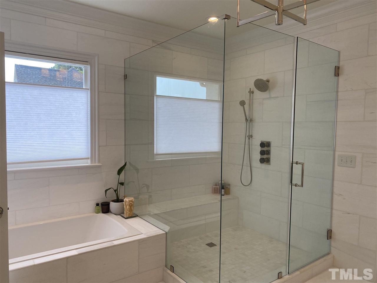 3300 Darien Drive Raleigh, NC 27607 - Photo 3 of 25