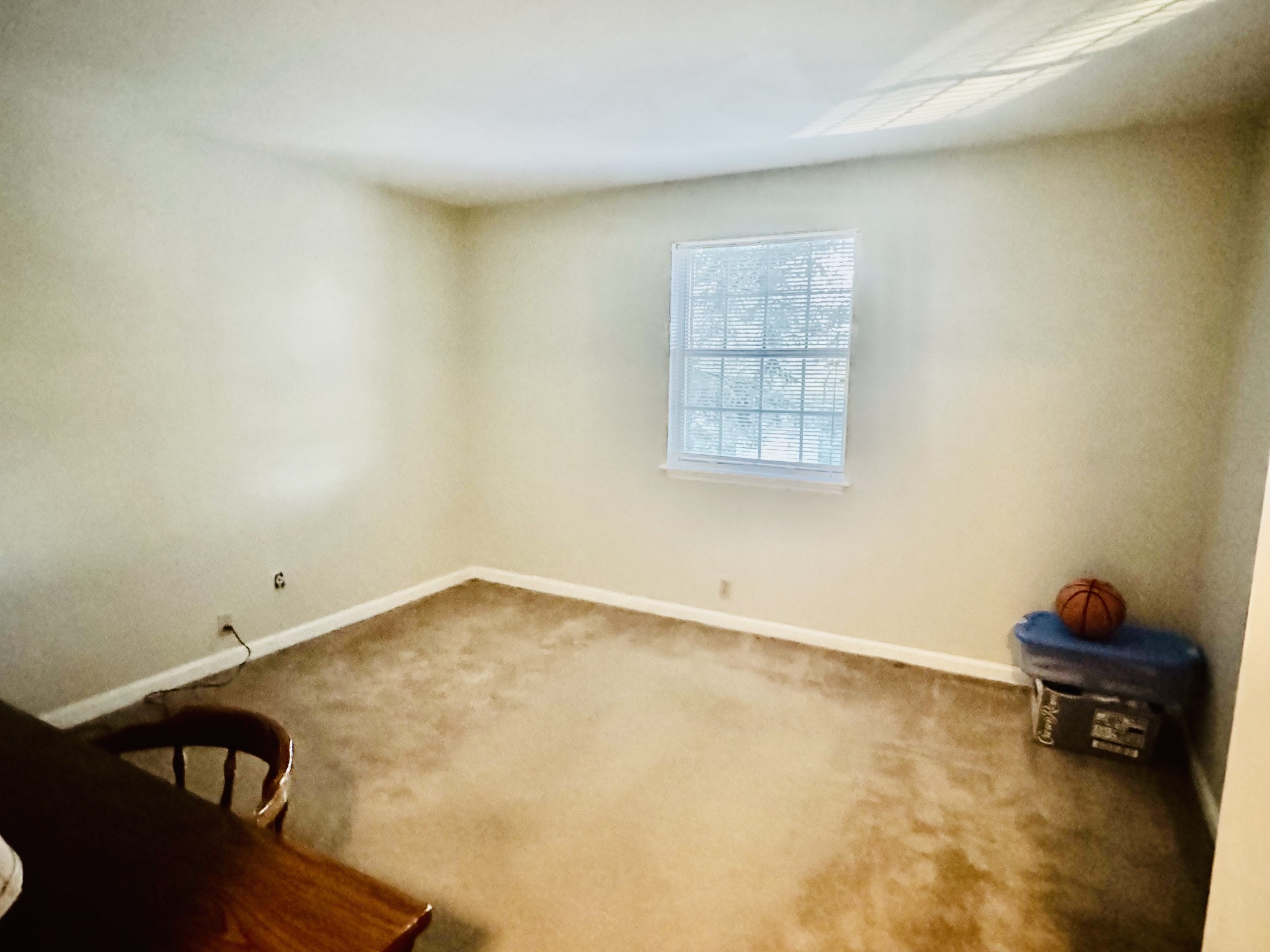 601 Boyd Mill Avenue, Unit M3 Franklin, TN 37064 - Photo 11 of 19 a room with a window