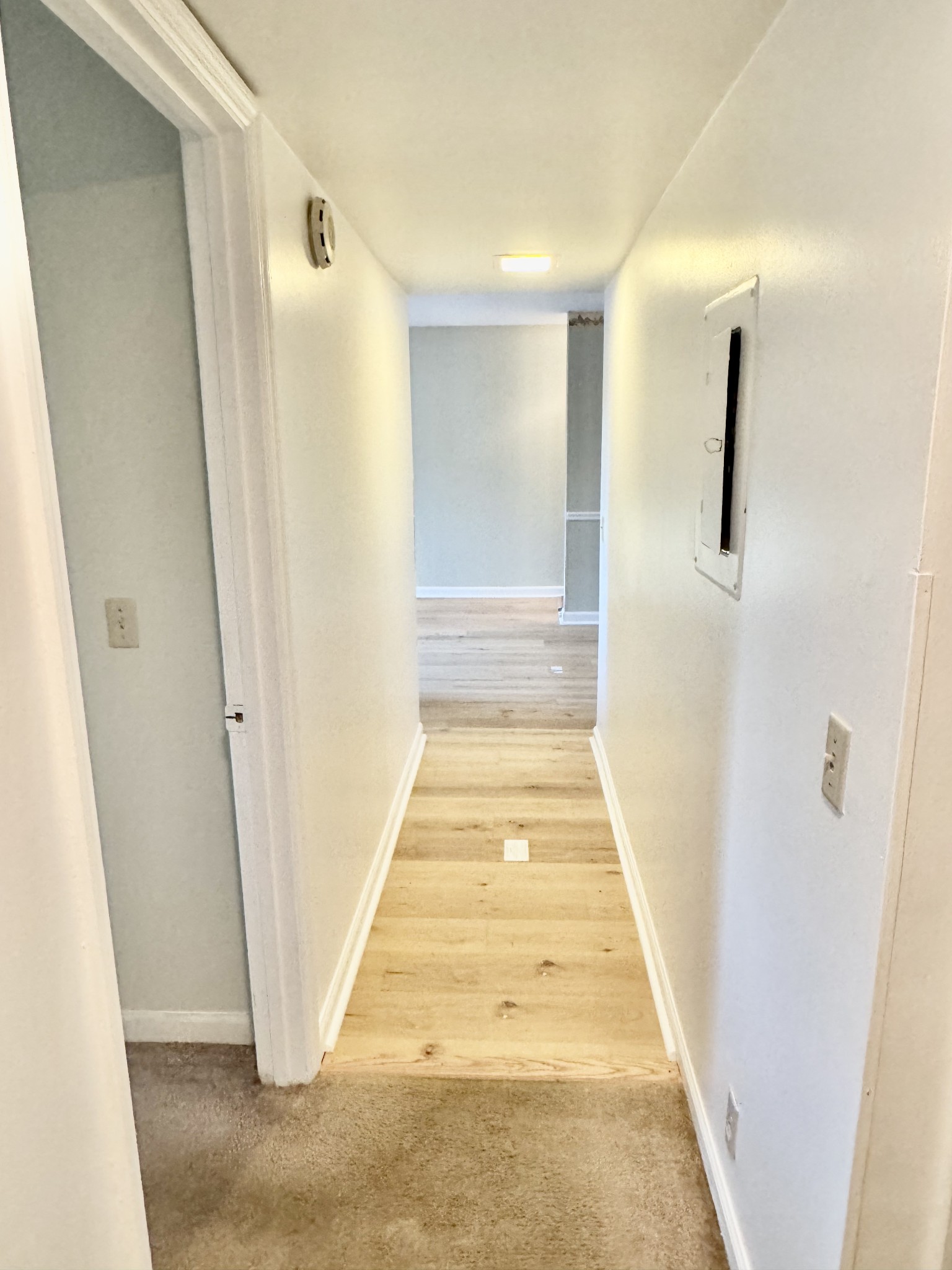 601 Boyd Mill Avenue, Unit M3 Franklin, TN 37064 - Photo 16 of 19 a view of a hallway