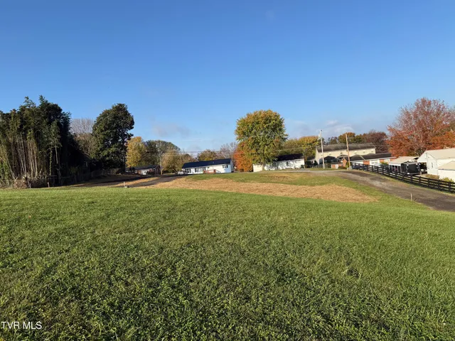 $66,997 | 124 Suncrest Street, Unit 4, Johnson City, TN 37615