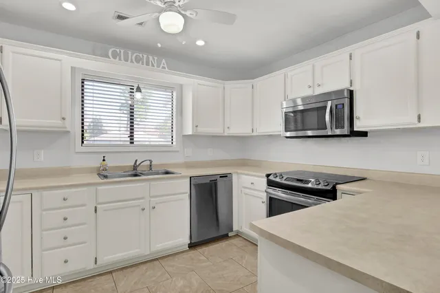 $600,000 | 1210 Bayside Circle West, Wilmington, NC 28405