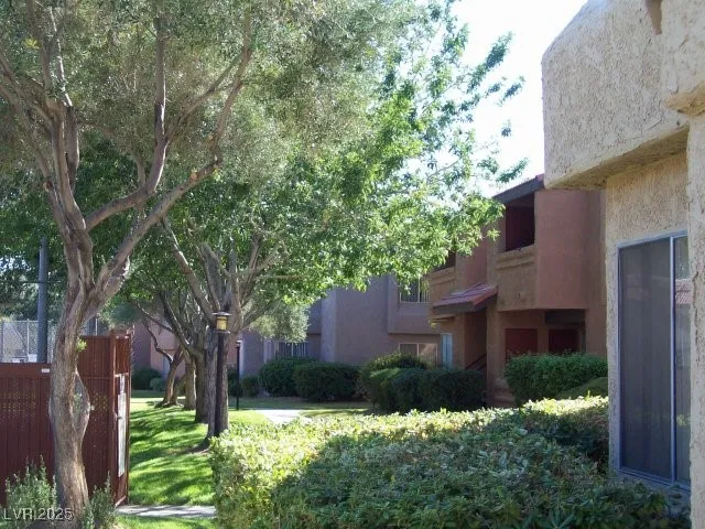 $1,075 | 1455 East Katie Avenue, Unit C28, Las Vegas, NV 89119