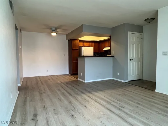 $1,075 | 1455 East Katie Avenue, Unit C28, Las Vegas, NV 89119