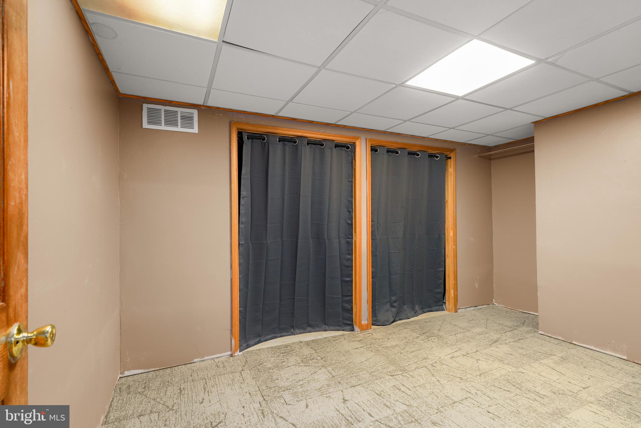 9 Kings Court Elkton, MD 21921 - Photo 23 of 33 a view of an empty room
