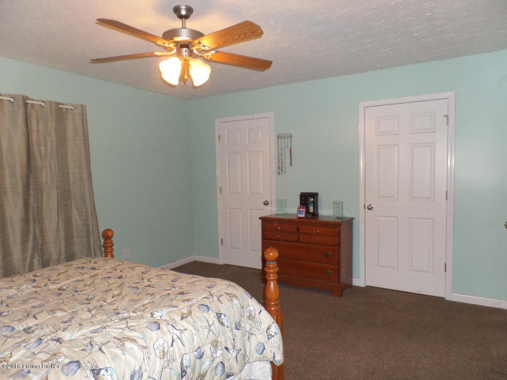 305 Vineyard Road Elizabethtown, KY 42701 - Photo 33 of 83 SAM_4187