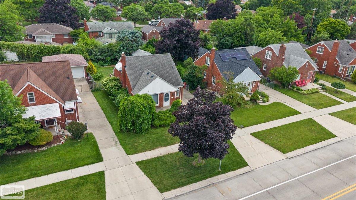 16504 Toepfer Drive Eastpointe, MI 48021 - Photo 24 of 70