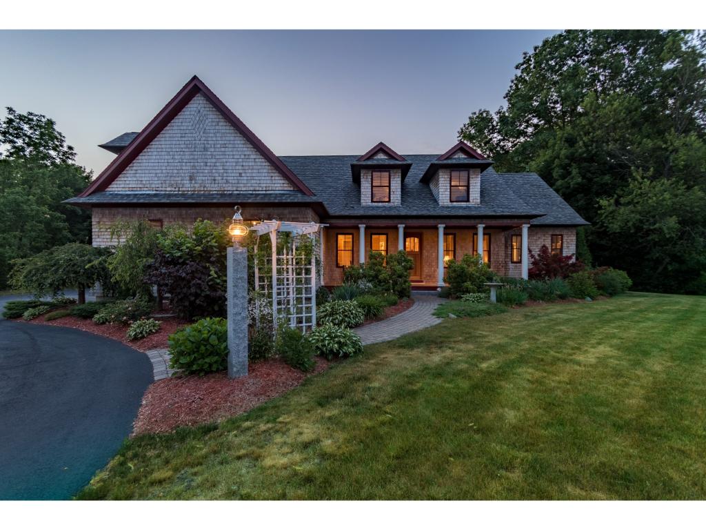 28 Mill Road North Hampton, NH 03862 - Photo 2 of 27