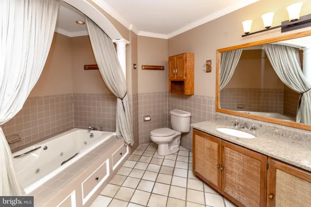 $1,170,000 | 27 Lambert Lane, Lambertville, NJ 08530