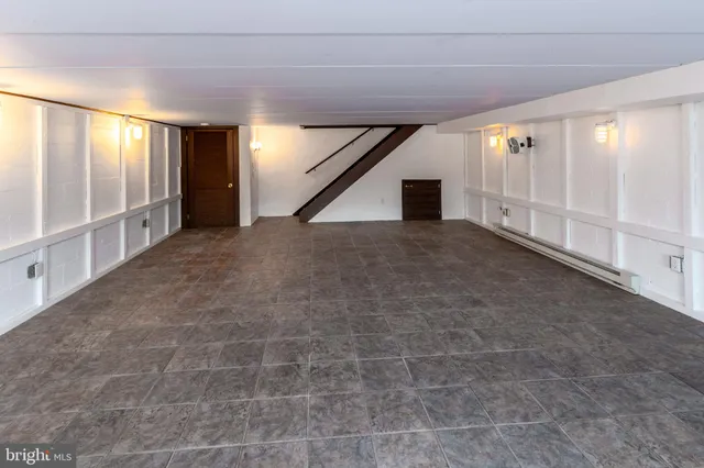 $1,170,000 | 27 Lambert Lane, Lambertville, NJ 08530